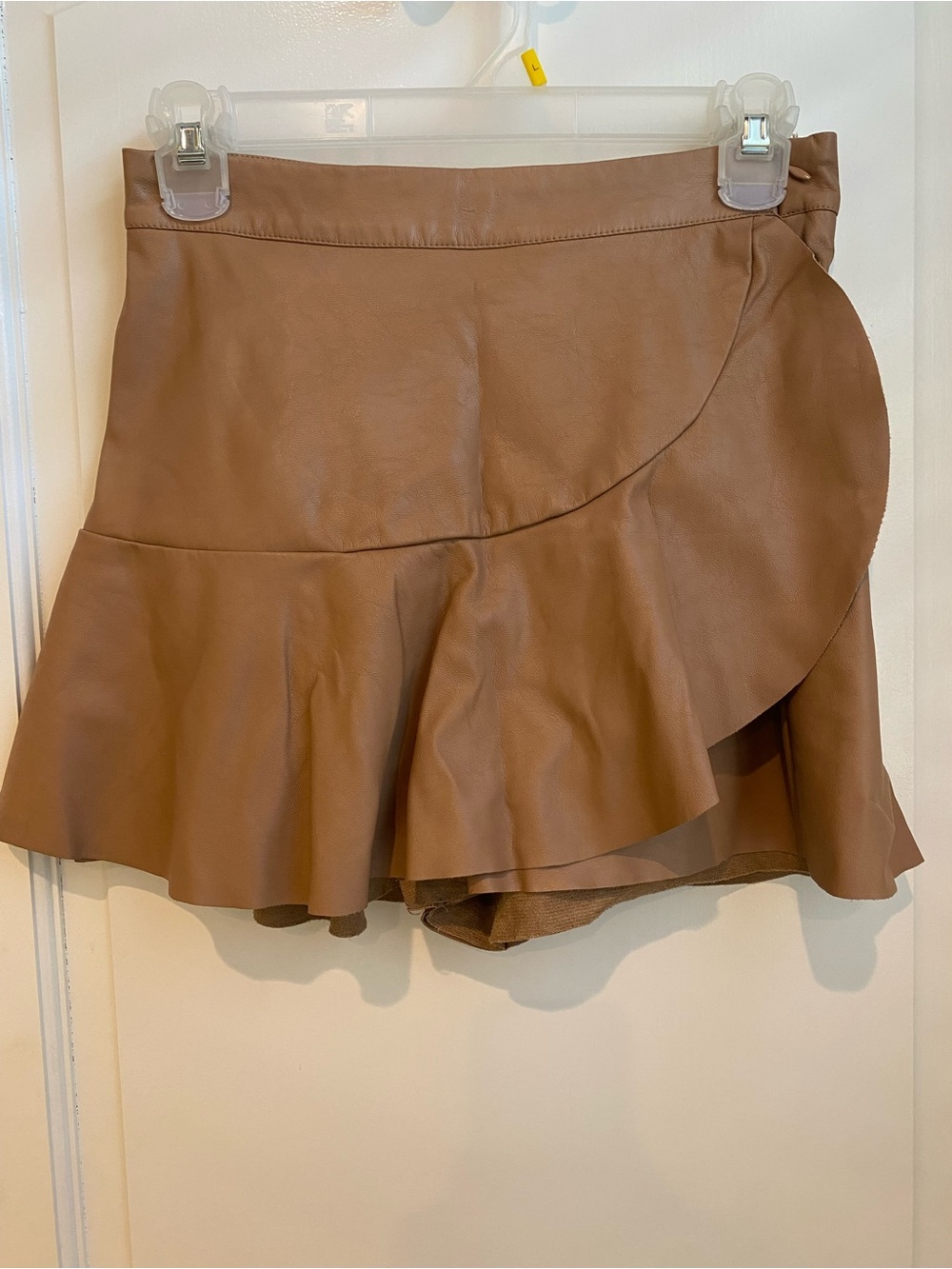 DO+BE Brown Faux Leather Skort Small